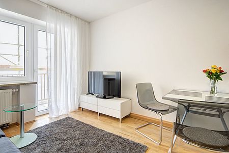 Möblierte Wohnung mit zwei Balkonen - Photo 3