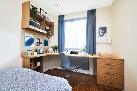 Silver Ensuite - Photo 5