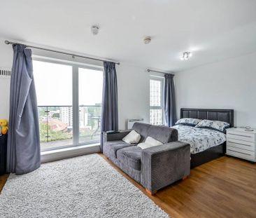 Studio to rent - Photo 4