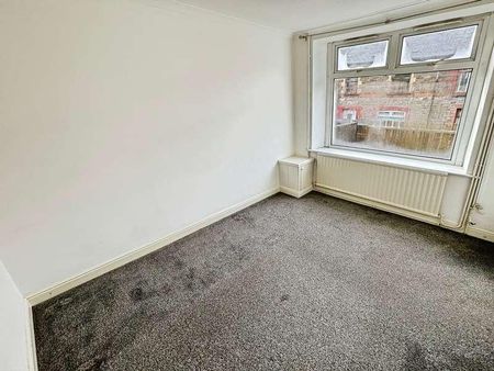 Duffryn Terrace, Elliots Town, New Tredegar, NP24 - Photo 3