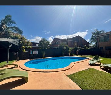 2/15 Boultwood Street, Coffs Harbour, NSW 2450 - Photo 2