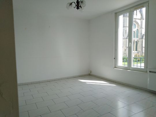 Location Appartement 2 pièces 55m² SOISSONS 02200 - Photo 1