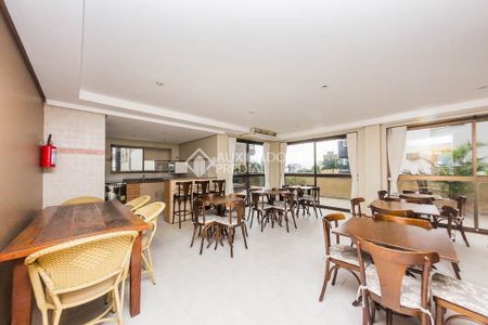 Apartamento com 3 quartos e 105m² para alugar em Moinhos de Vento, Porto Alegre. - Foto 5