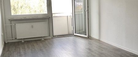 Im Januar anmieten und Grundmiete sparen - Schöne 2-Zimmer-Wohnung mit Balkon! - Photo 1