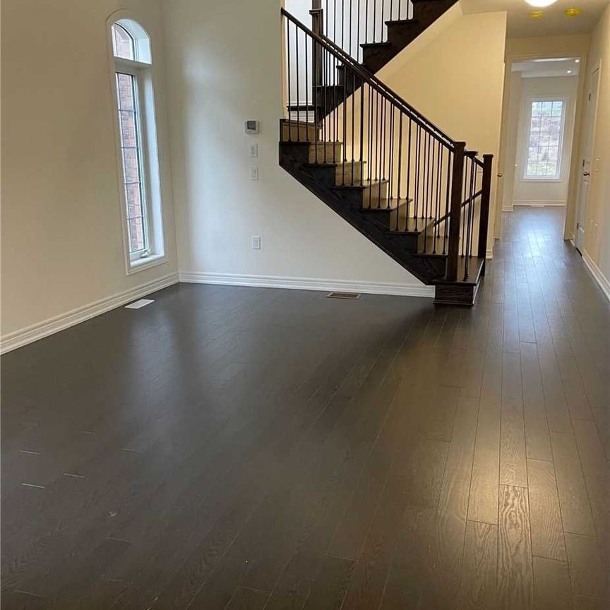 For Lease - 254 Silk Twist Drive, East Gwillimbury, Ontario - Photo 1