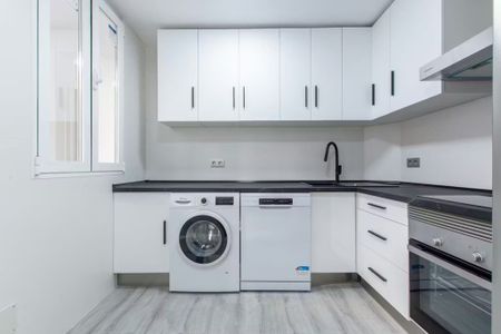 Calle de Tetuán, Madrid, Community of Madrid 28013 - Photo 3