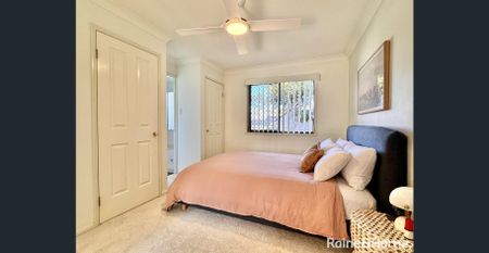 Quiet & comfortable rental 5 mins drive to Indroo shopping center - Photo 4