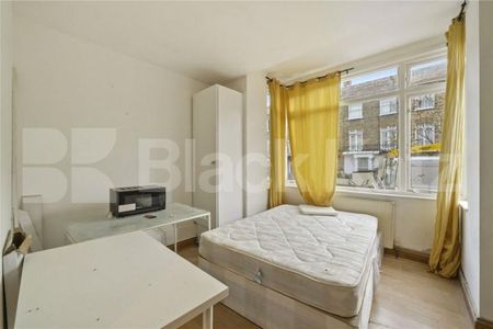 Split Level 3 bedroom property located close to Archway Station and amenities - Photo 2