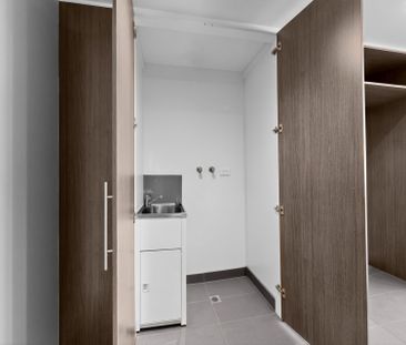 Effortless Living with Keilor Road Convenience - Photo 1