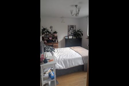 3 Bed Semi-Detached House, Yeovil Road, LU2 - Photo 5