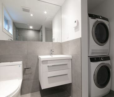 3195 Van Horne Avenue - Photo 1