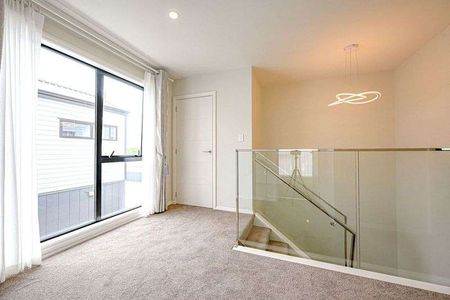 3 x High-Spec New Build Homes In The Heart of Mangere! - Photo 2