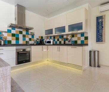 Detached Villa · San Pedro de Alcántara - Photo 5