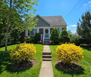 For Lease - 1 Milne Avenue, Toronto, Ontario - Photo 2