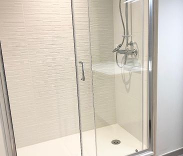 Location Appartement 2 pièces 56m² FONTENAY LE COMTE 85200 - Photo 5