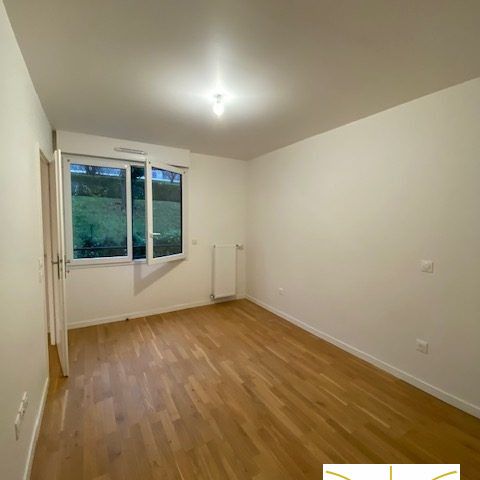 Appartement à louer, 2 pièces - Rueil-Malmaison 92500 - Photo 1