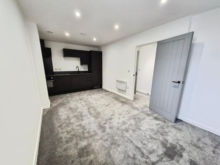 1 bedroom flat to rent - Photo 4