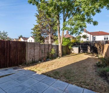 2 bedroom maisonette to rent - Photo 3