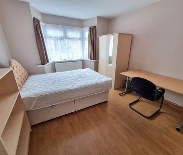 4 Bed Student Accommodation - Photo 5