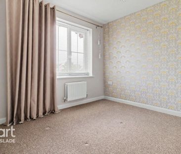 2 bedroom end of terrace house to rent - Photo 4