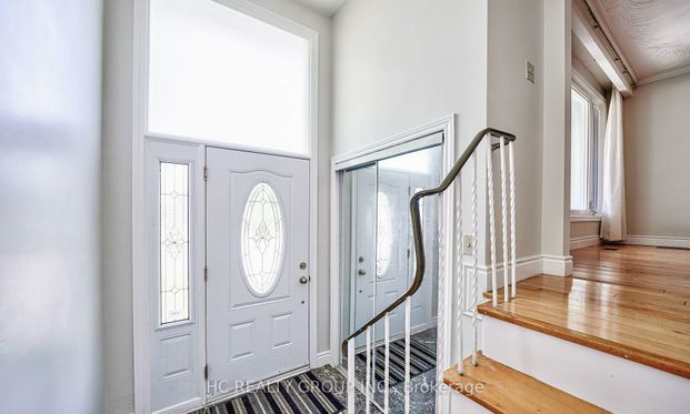 For Lease - 20 Greyhound Drive Unit# Upper, Toronto, Ontario - Photo 1