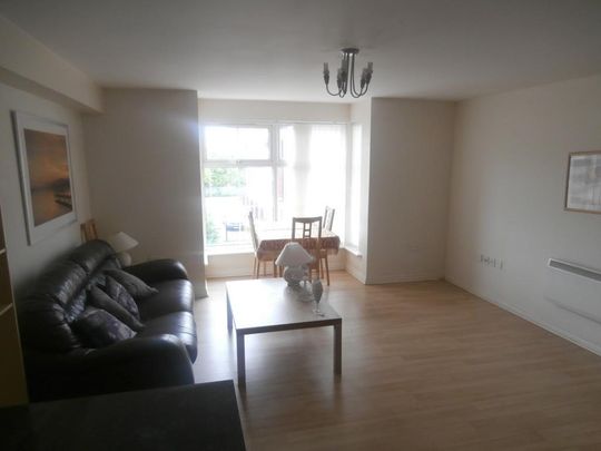 2 bedroom apartment to rent - Photo 1