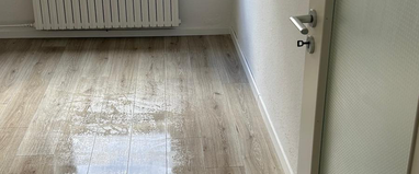 Moderne 2-Zimmer-Wohnung mit großer Küche! - Photo 1