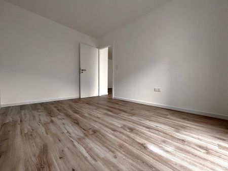 Location Appartement SAINT LOUIS 680 € CC - Photo 3