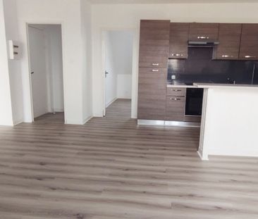 LOCATION Appartement Saint Pabu 3 pièce(s) 52.06 m2 - Photo 6