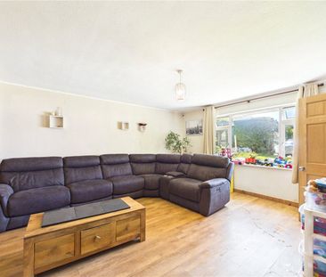 Sandbrooke Walk, Burghfield Common, Reading, Berkshire, RG7 - Photo 1