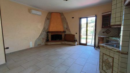 Appartamento in affitto a Pozzuoli - Photo 2