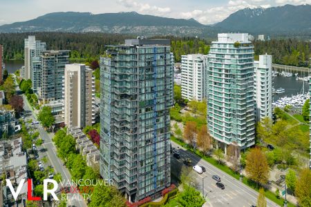 Condo in Downtown Vancouver, BC - Photo 4