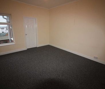 2 bed Semi-detached House - Photo 1