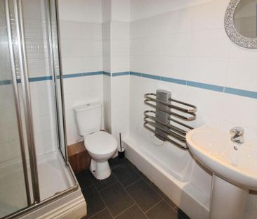 2 bedroom flat to rent - Photo 6