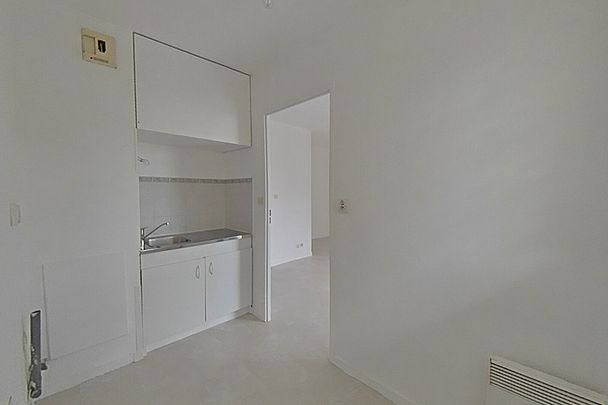 Location appartement 1 pièce, 29.29m², Saint-Thibault-des-Vignes - Photo 1