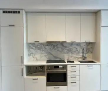 1109 - 38 HONEYCRISP CRESCENT | 1109 - 38 HONEYCRISP CRESCENT, Vaughan - Photo 1