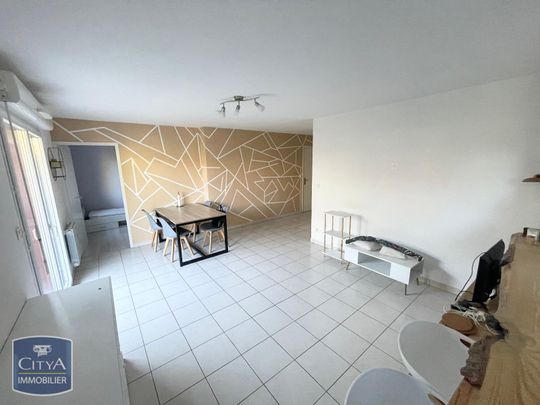 Location Appartement 2 pièces 55m² LAVERNOSE LACASSE 31410 - Photo 1