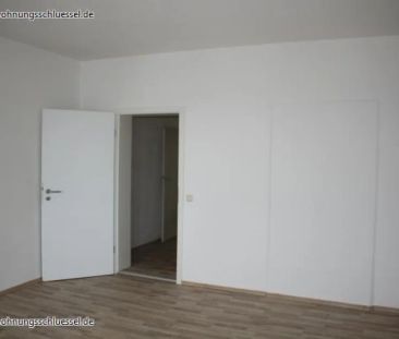 3-RAUMWOHNUNG MIT TAGESLICHTBAD! - Photo 3