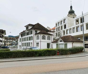 Charming 2-room shared apartment in historic building in Altstätten - Photo 3