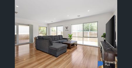 "Modern meets Stylish" - Photo 2