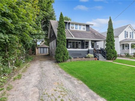 For Lease - 6370 High Street, Niagara Falls, Ontario - Photo 2