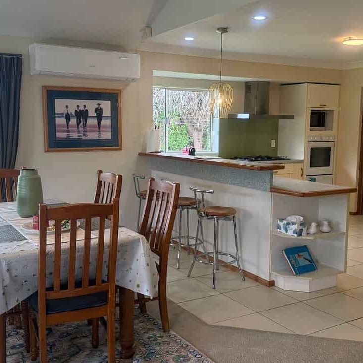 Fully Furnished Country Retreat - Photo 1