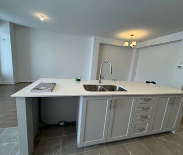 For Lease - 120 San Felice Circle, Kanata, Ontario - Photo 2