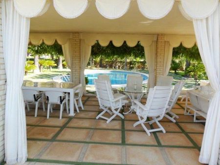 7 Bedrooms Villa in Albir Alicante (Costa Blanca) - Photo 3