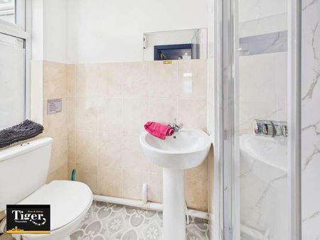 Windsor Terrace, Fleetwood, FY7 - Photo 5