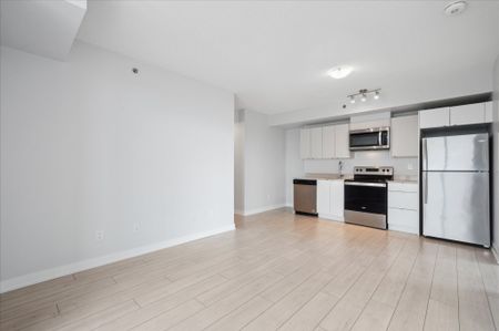 For Lease - 3210 Dakota Common Unit# A805, Burlington, Ontario - Photo 5