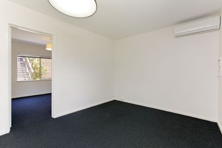 6/2 HEPPINGSTONE STREET, - Photo 5