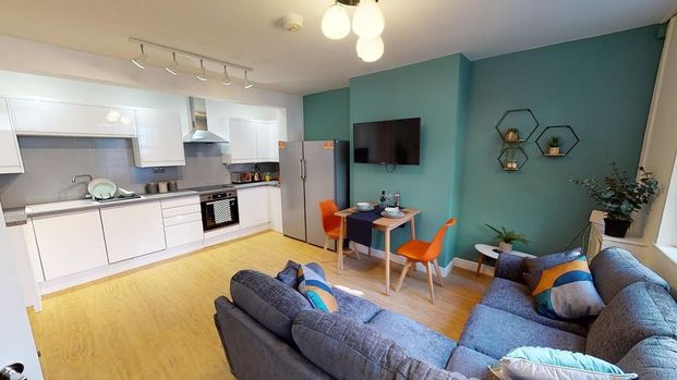 4 bedroom cottage to rent - Photo 1