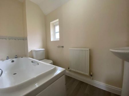 Weston Village, Weston-super-Mare, North Somerset - Photo 2