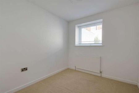 Homeguard House, Thorn Road, Worthing, BN11 - Photo 4